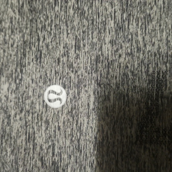 Lululemon Swiftly Tech Short Sleeve 2.0 *City L.A. NWT - Picture 6 of 7